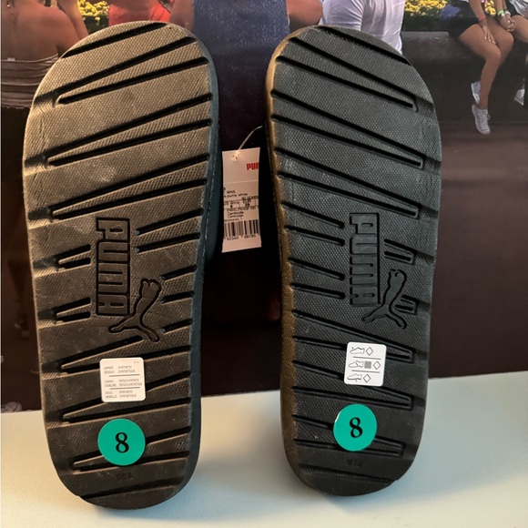 Puma slides - Picture 3 of 4